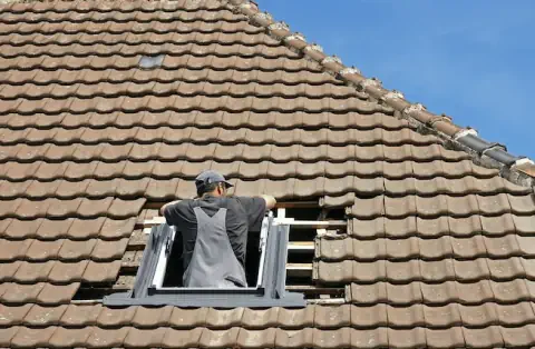 Pose de velux - Saint-Sébastien-de-Morsent